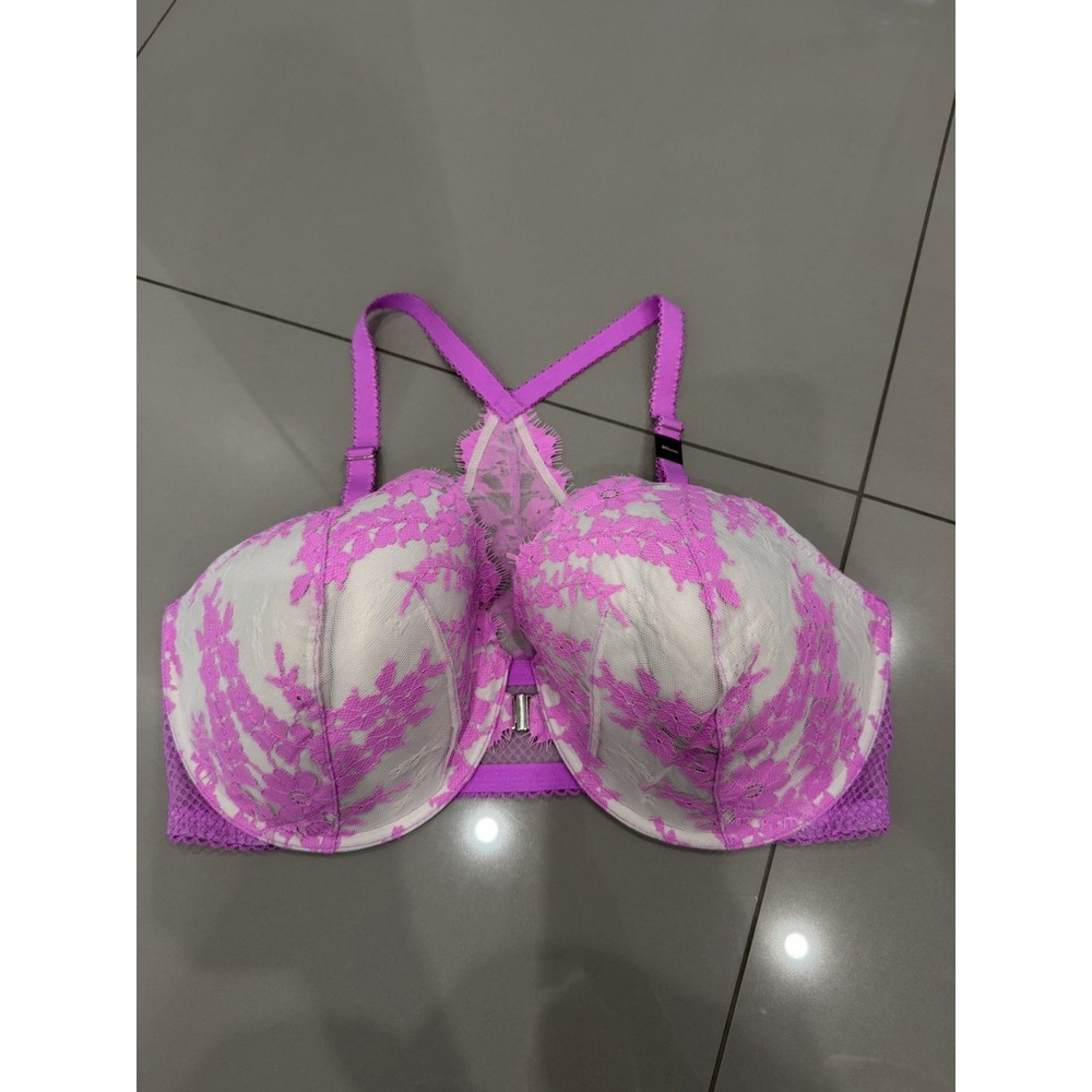 Victoria Secret 38DDD Dream Ange Lace Front close Push Up Plunge Bra 💕
